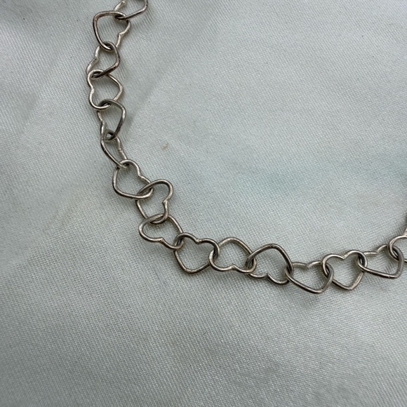 Sterling silver stamped  Silver Heart Bracelet 8 inches long long Vinrage - Picture 4 of 6